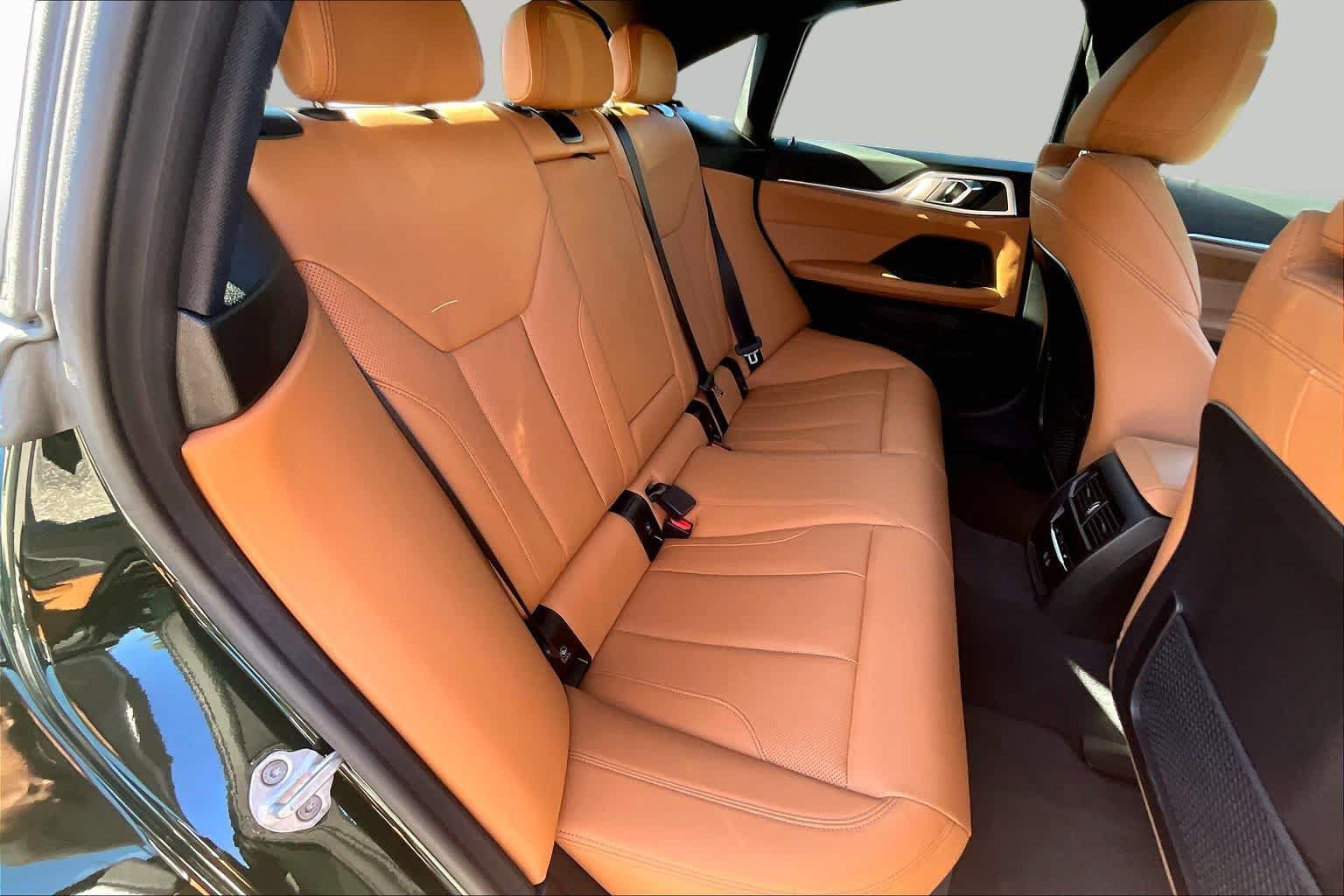 Used 2024 BMW i4 eDrive40 w/ M Sport Package RWD image 19