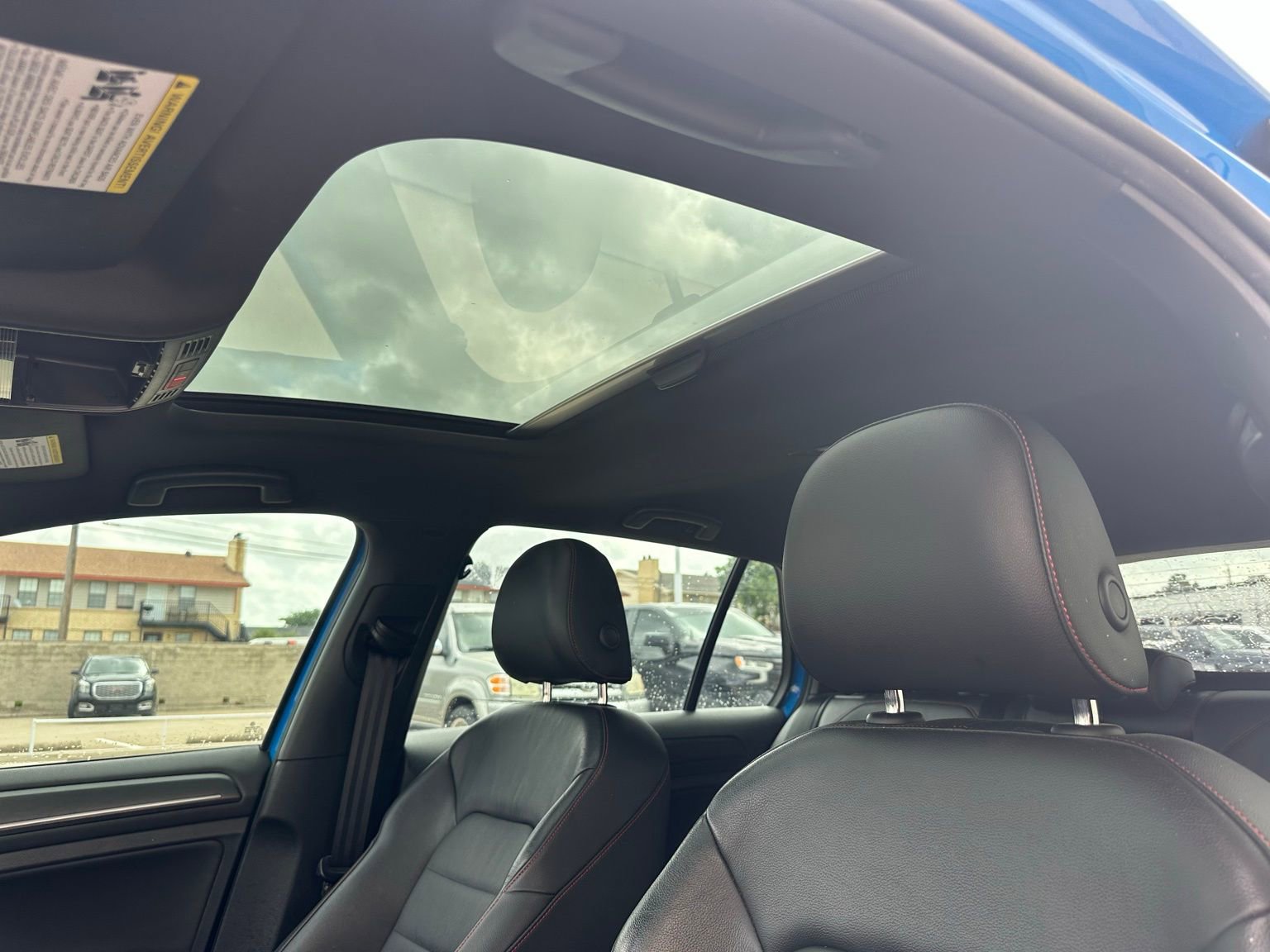 Used 2021 Volkswagen GTI SE image 15