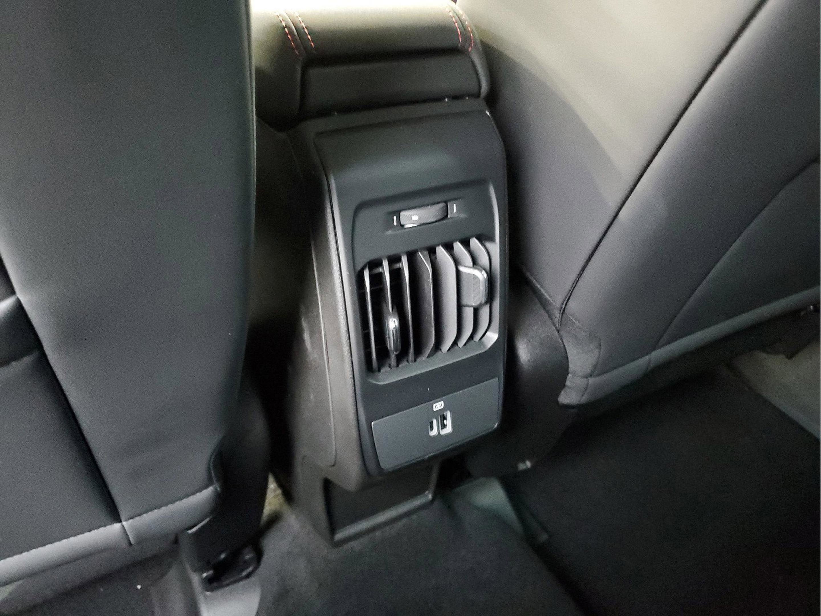 Used 2024 Dodge Hornet R/T Plus w/ Tech Pack Plus w/o Parking image 15