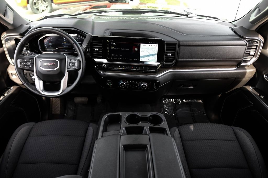 Used 2023 GMC Sierra 1500 Elevation image 10