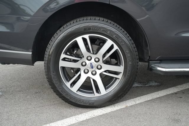 Used 2022 Ford Expedition XLT AWD/4WD image 50