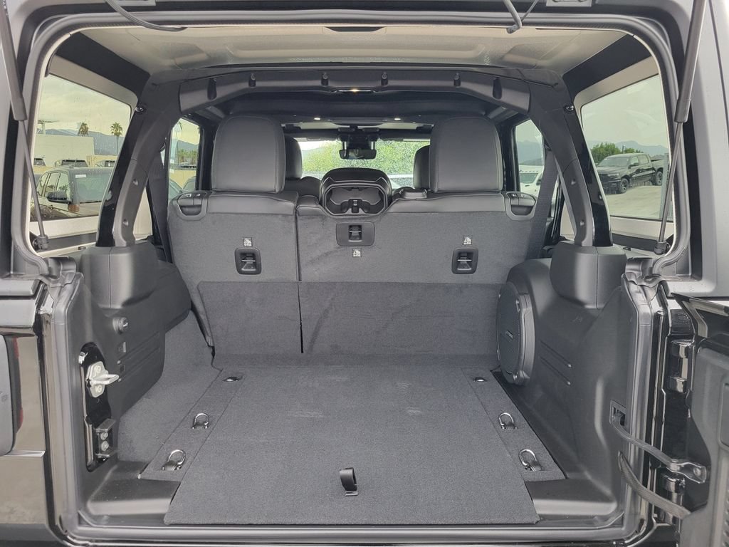 New 2026 Jeep Wrangler Unlimited Rubicon 392 AWD/4WD image 19