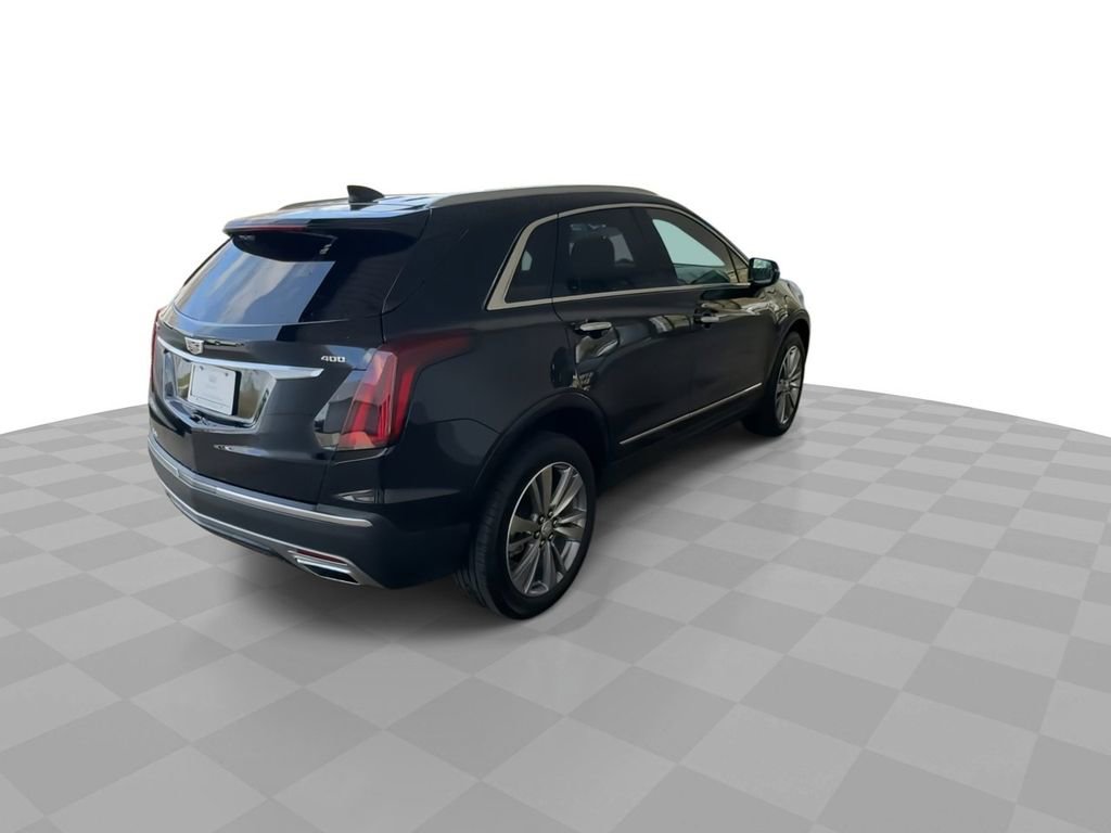 Certified 2025 Cadillac XT5 Premium Luxury image 8