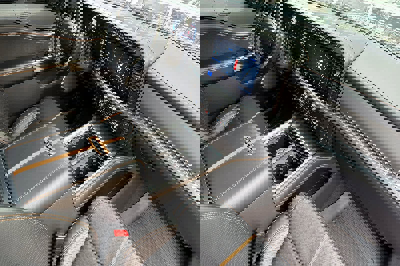 Used 2024 Ford F350 Platinum w/ FX4 Off-Road Package image 17