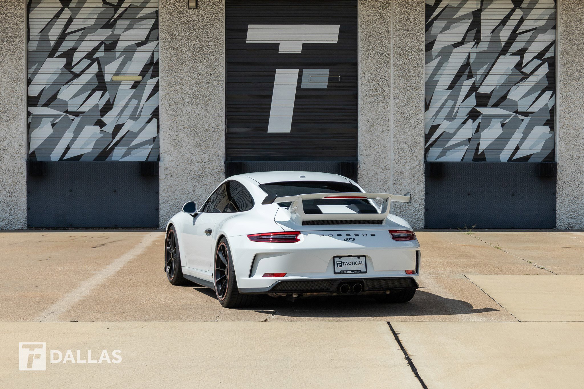 Used 2018 Porsche 911 GT3 w/ Sport Chrono Package RWD image 11