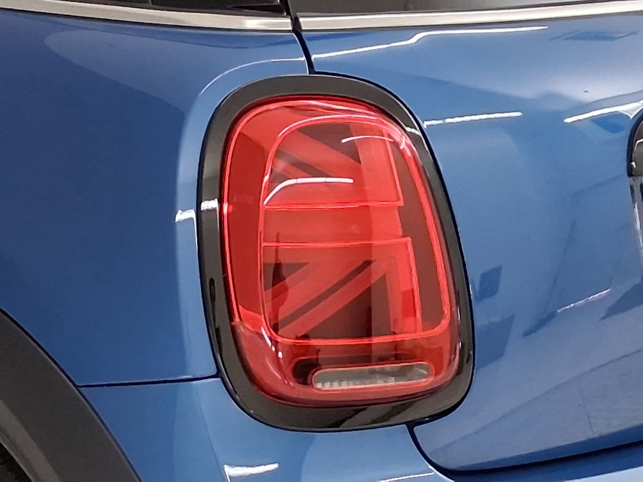 Certified 2024 MINI Cooper S FWD image 11