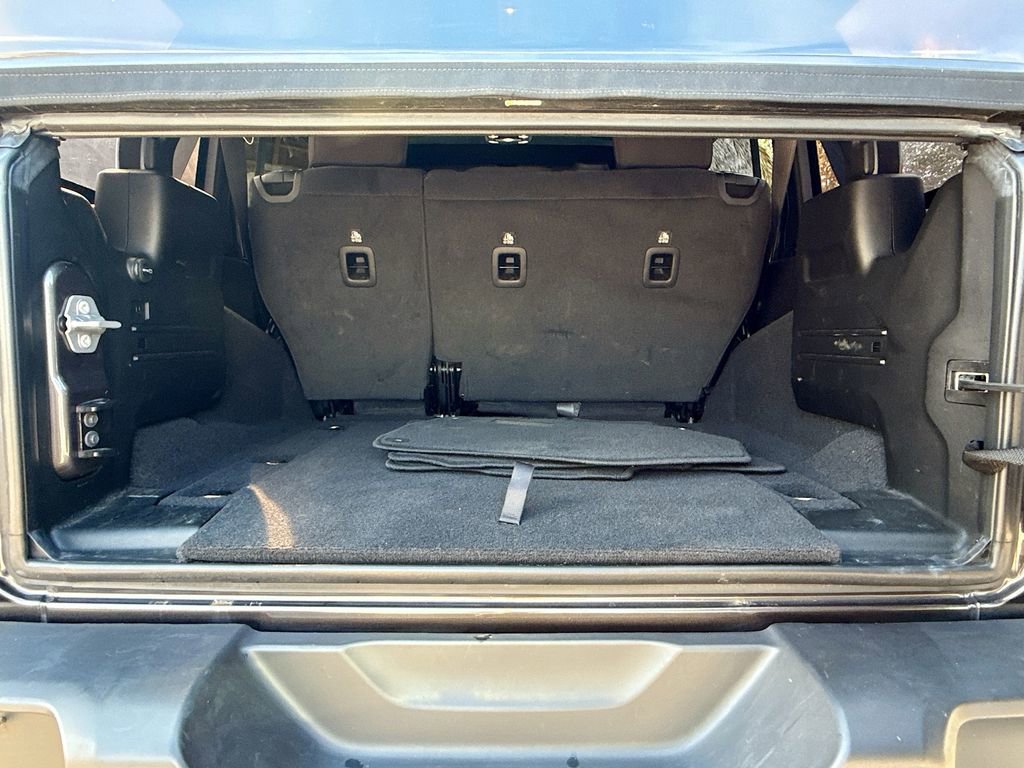 Used 2021 Jeep Wrangler Unlimited Sport image 29