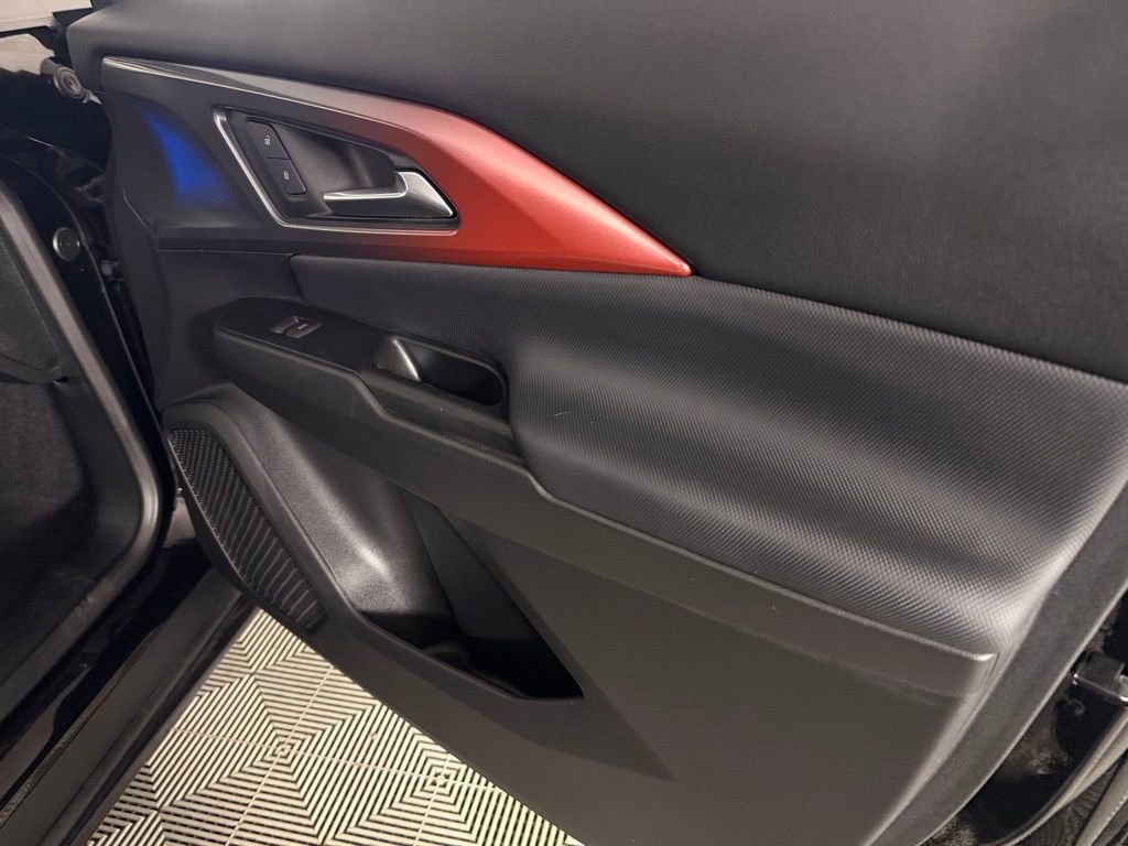 Used 2024 Chevrolet Equinox EV RS image 34