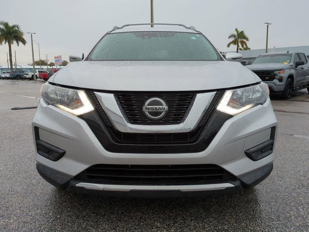 Used 2019 Nissan Rogue SV image 9
