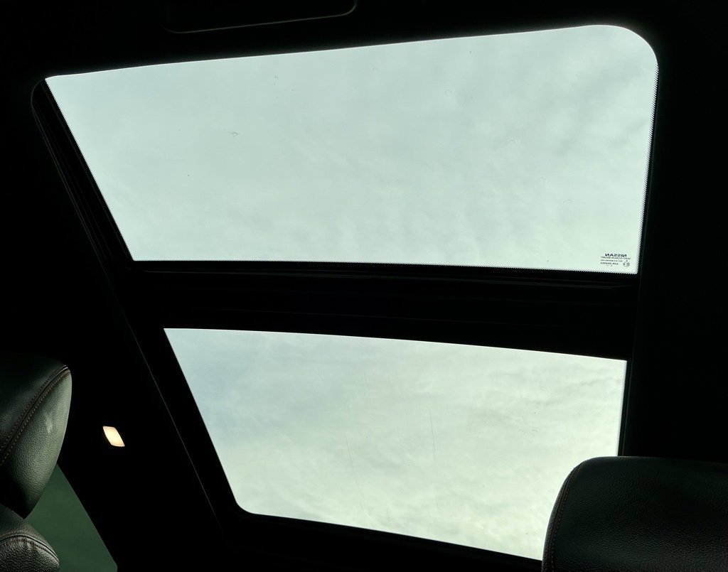 Used 2021 Nissan Titan PRO-4X w/ Pro-4x Convenience Package image 37