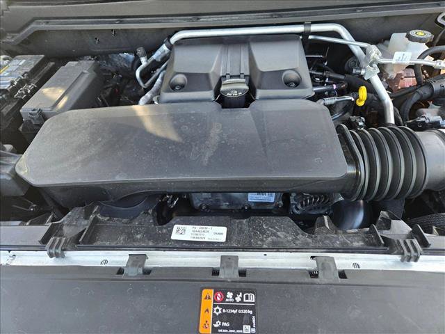 Used 2024 GMC Canyon AT4 w/ Technology Package AWD/4WD image 22