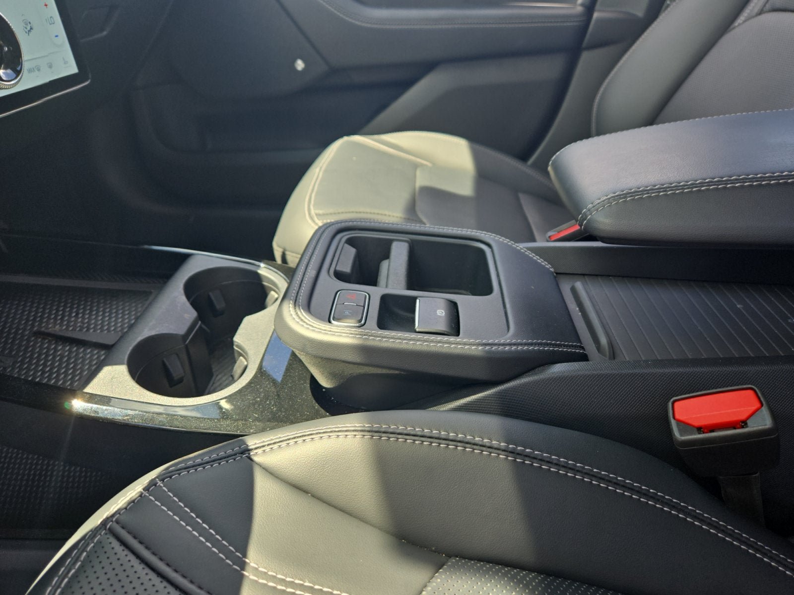 Certified 2025 Ford Mustang Mach-E Premium AWD/4WD image 22