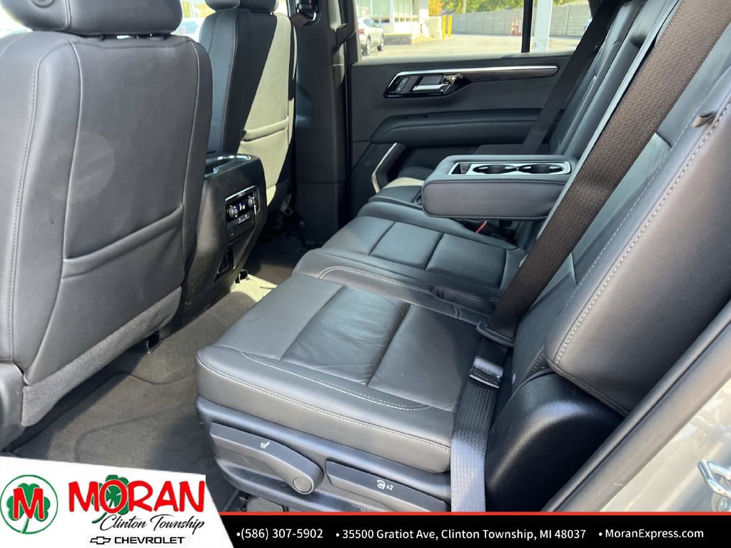 Certified 2025 Chevrolet Tahoe LT AWD/4WD image 13