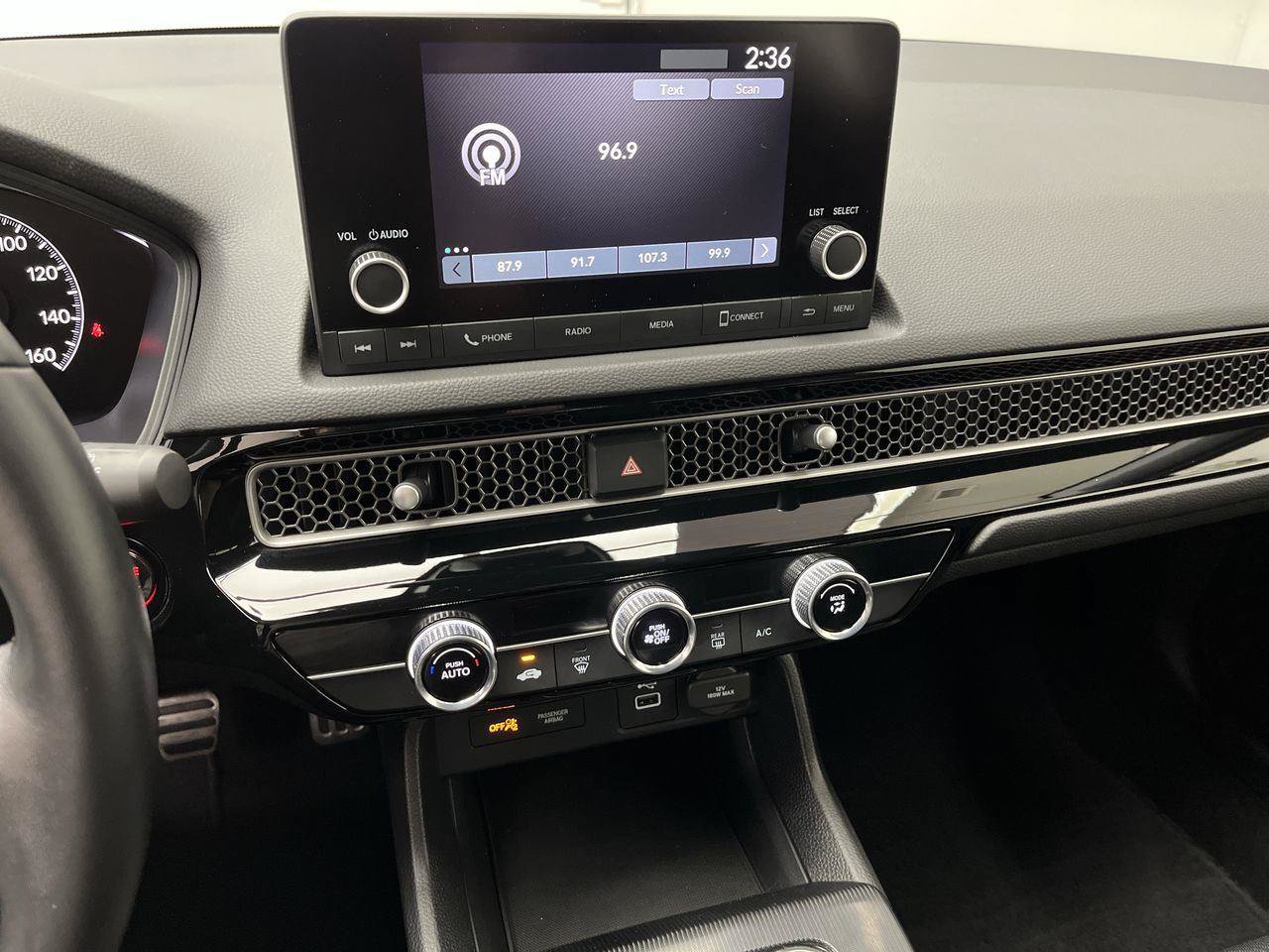 Used 2024 Honda Civic Sport image 13