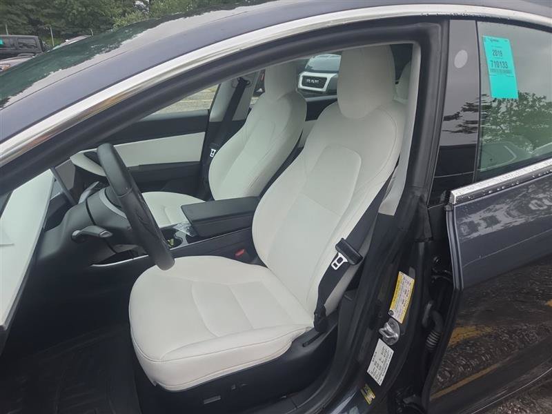 Used 2019 Tesla Model 3 Long Range AWD/4WD image 6
