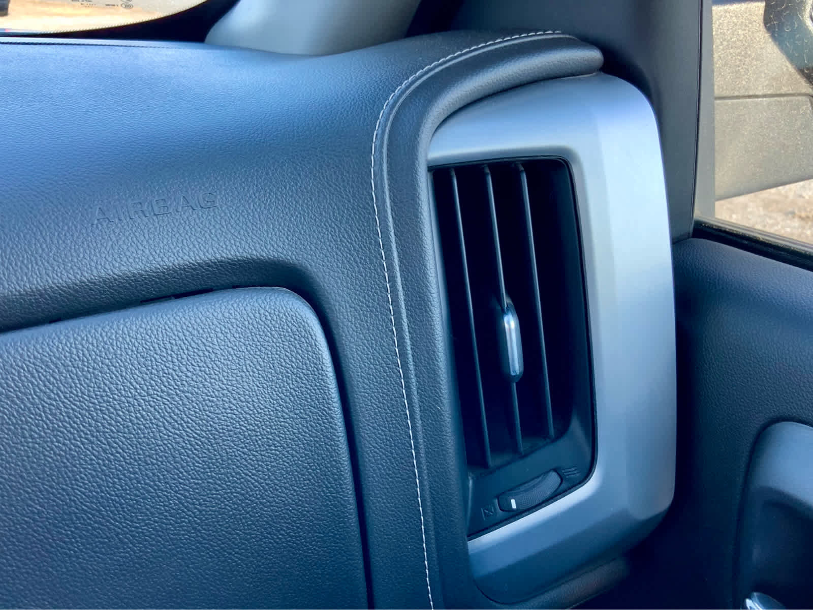 Used 2018 GMC Sierra 1500 SLT w/ SLT Preferred Package image 49