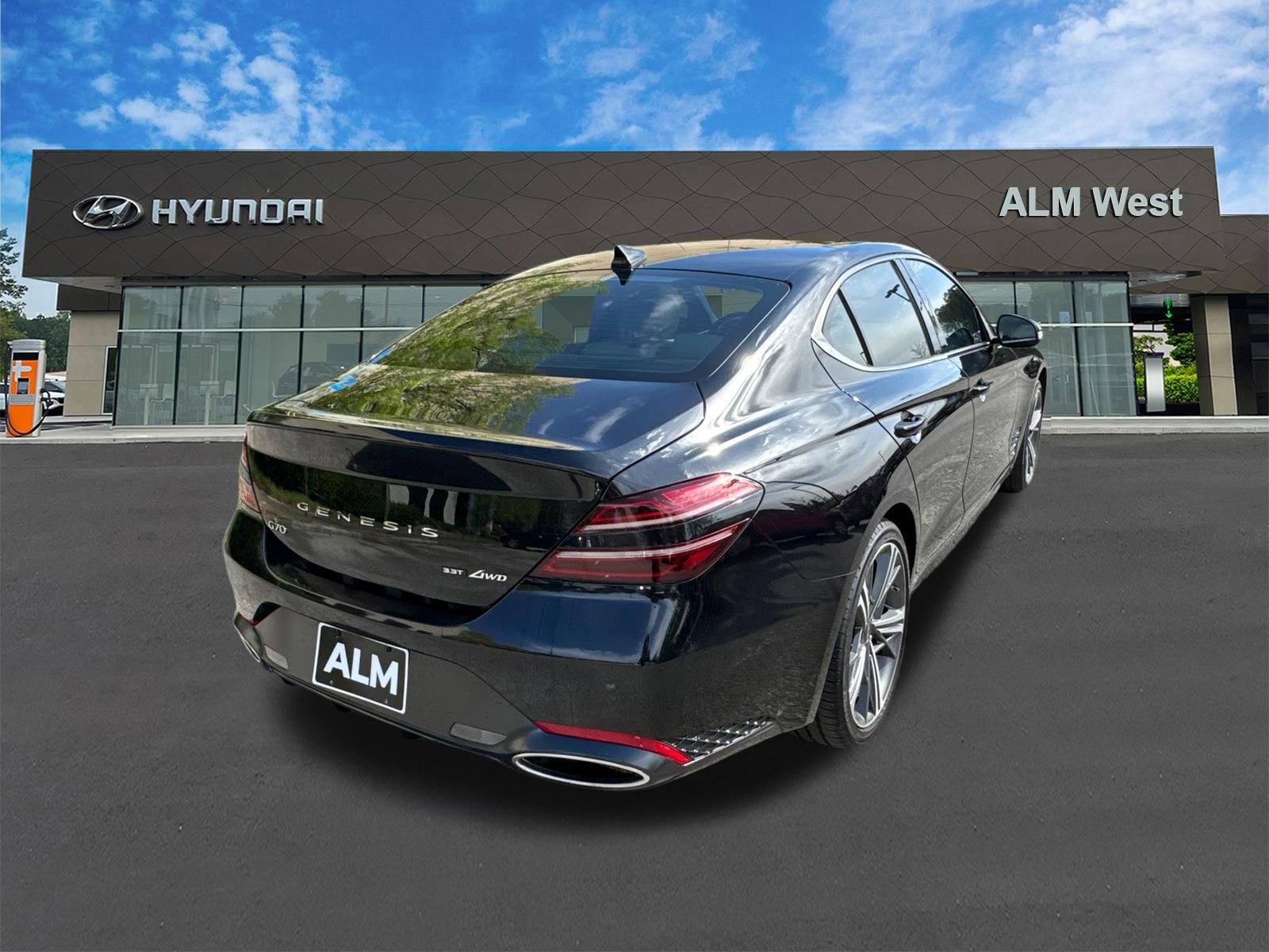 Used 2025 Genesis G70 3.3T Advanced w/ Sport Prestige Package image 5