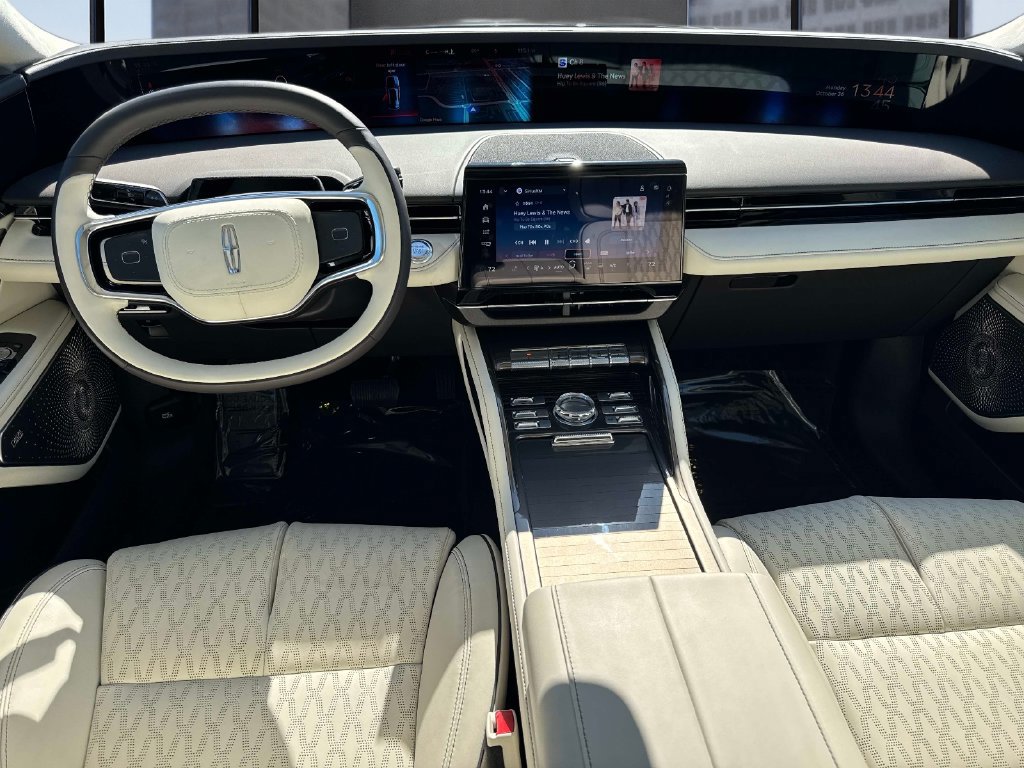 Certified 2026 Lincoln Nautilus Black Label AWD/4WD image 12