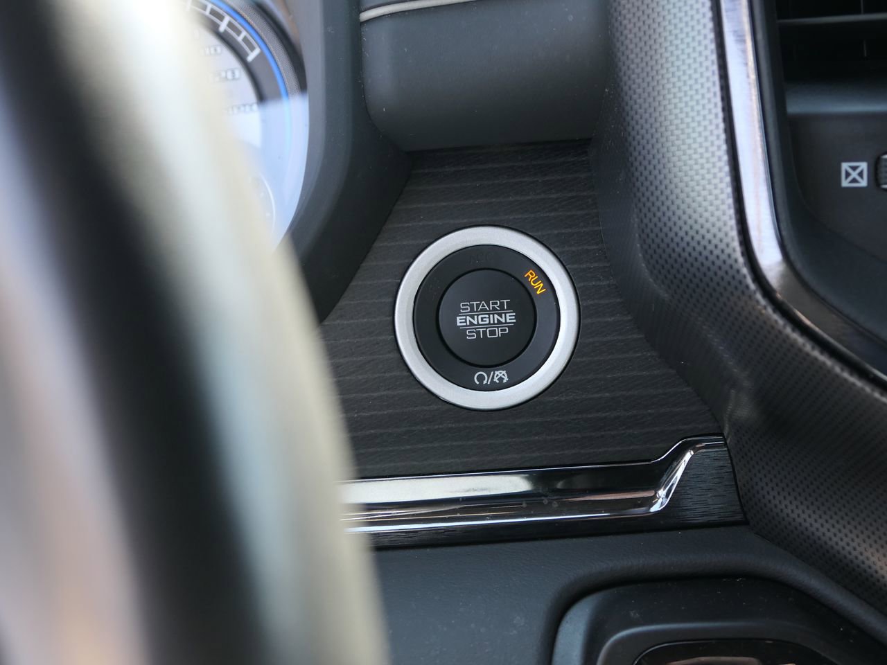 Used 2022 RAM 1500 Limited w/ Body Color Bumper Group image 19