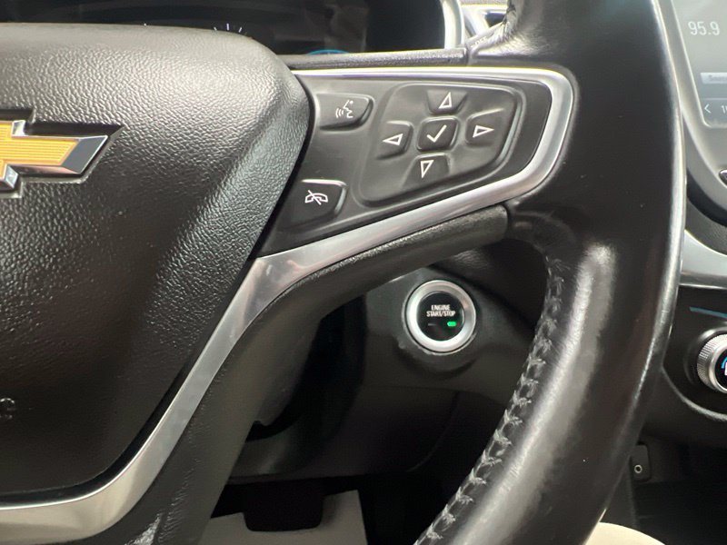Used 2018 Chevrolet Equinox LT FWD image 23