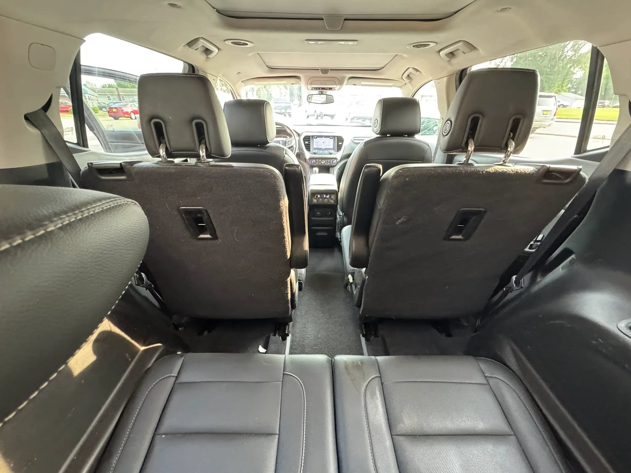 Used 2017 GMC Acadia SLT FWD image 20