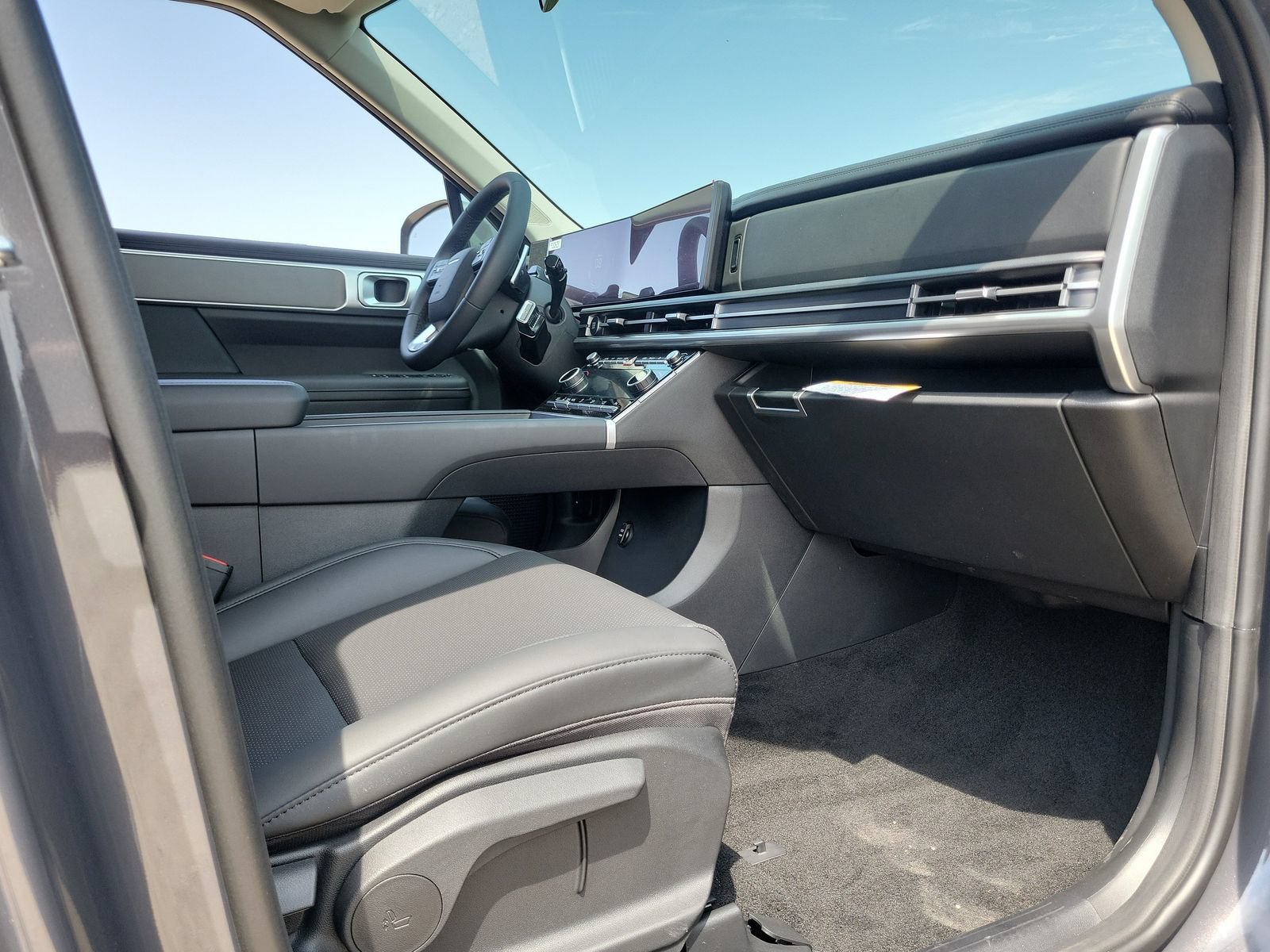 New 2026 Hyundai Santa Fe SEL FWD image 17