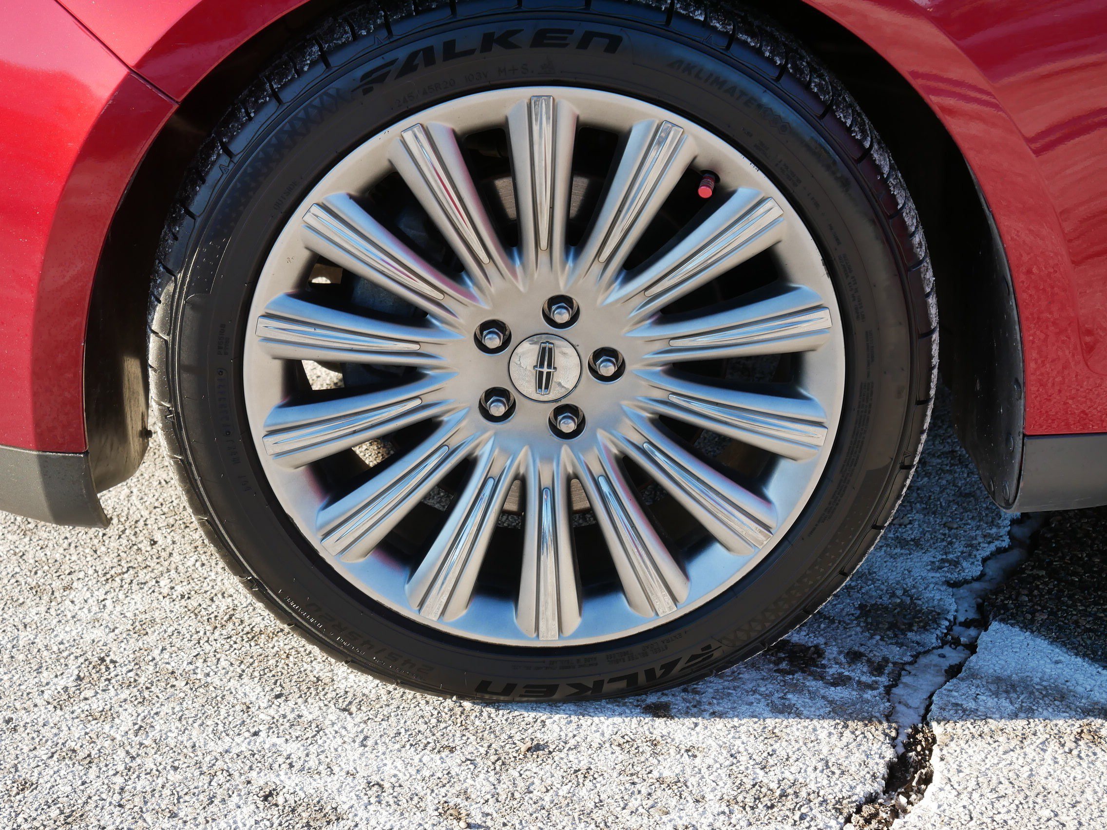 Used 2015 Lincoln MKS w/ Equipment Group 101A image 15