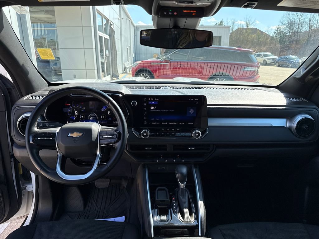 Used 2024 Chevrolet Colorado LT w/ LT Convenience Package image 26