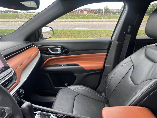 Certified 2025 Jeep Compass Limited w/ Elite Group AWD/4WD image 20