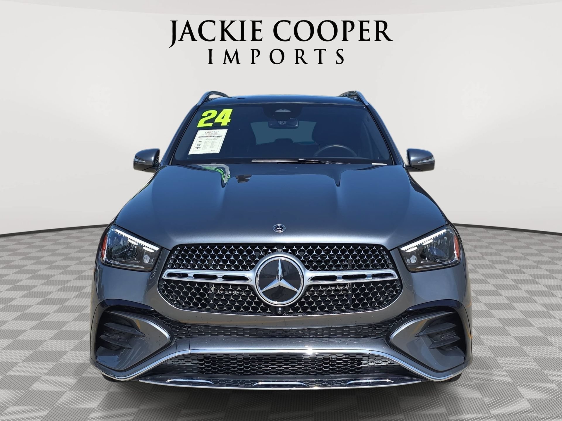 Used 2024 Mercedes-Benz GLE 450 4MATIC image 2