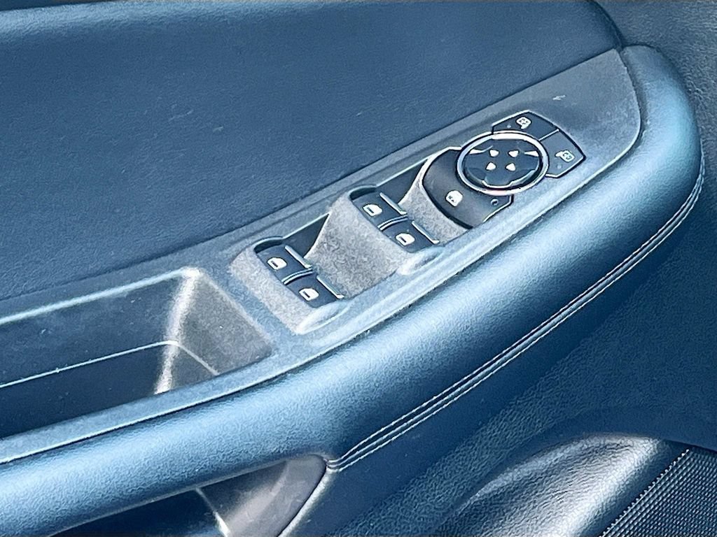 Used 2023 Ford Edge SEL w/ Convenience Package AWD/4WD image 17