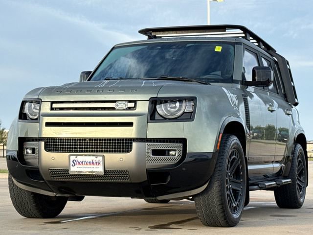 Used 2021 Land Rover Defender 110 X-Dynamic HSE AWD/4WD image 3