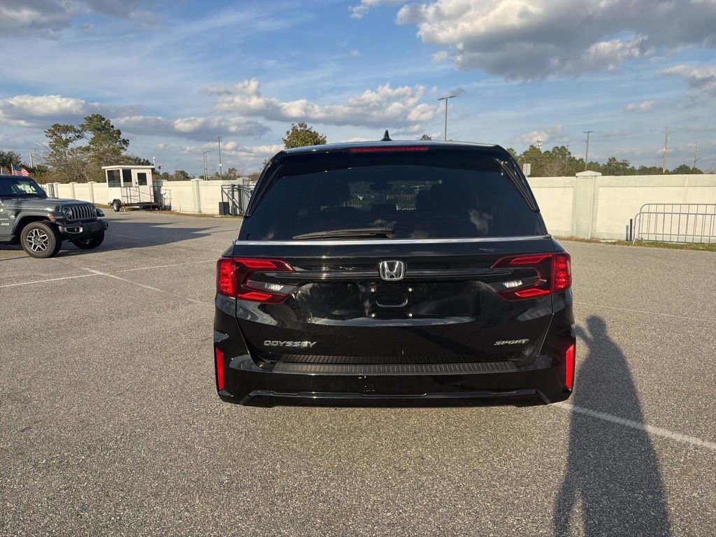 Used 2025 Honda Odyssey Sport-L image 7
