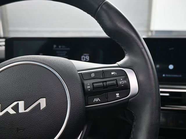 Used 2025 Kia K5 GT-Line w/ GT-Line Premium Package image 15