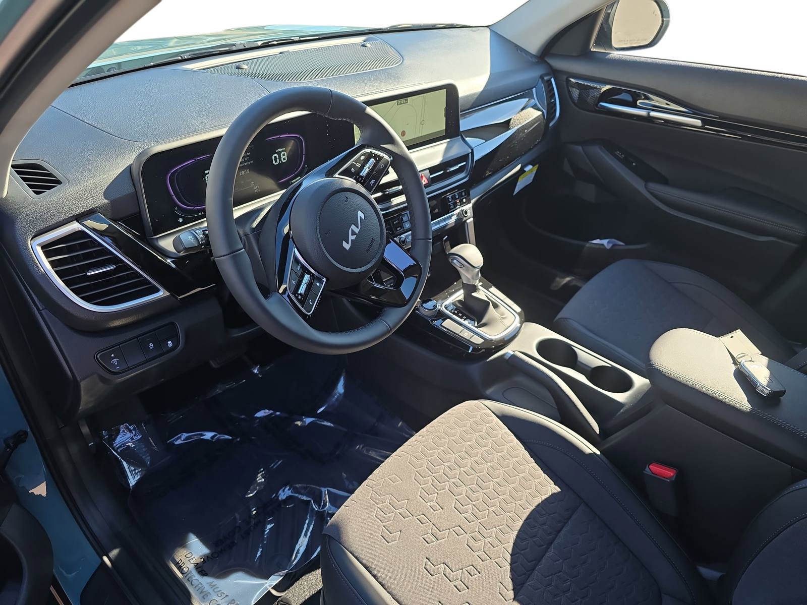 New 2026 Kia Seltos S FWD image 9