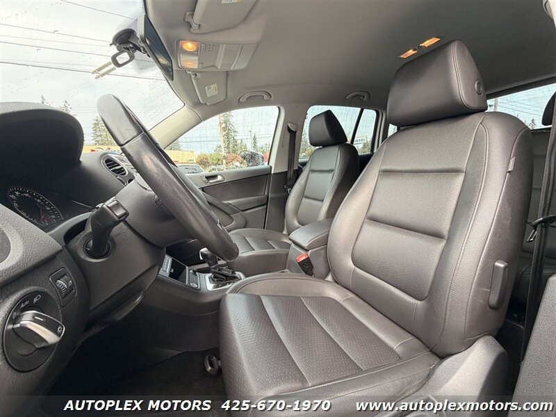 Used 2016 Volkswagen Tiguan S FWD image 10