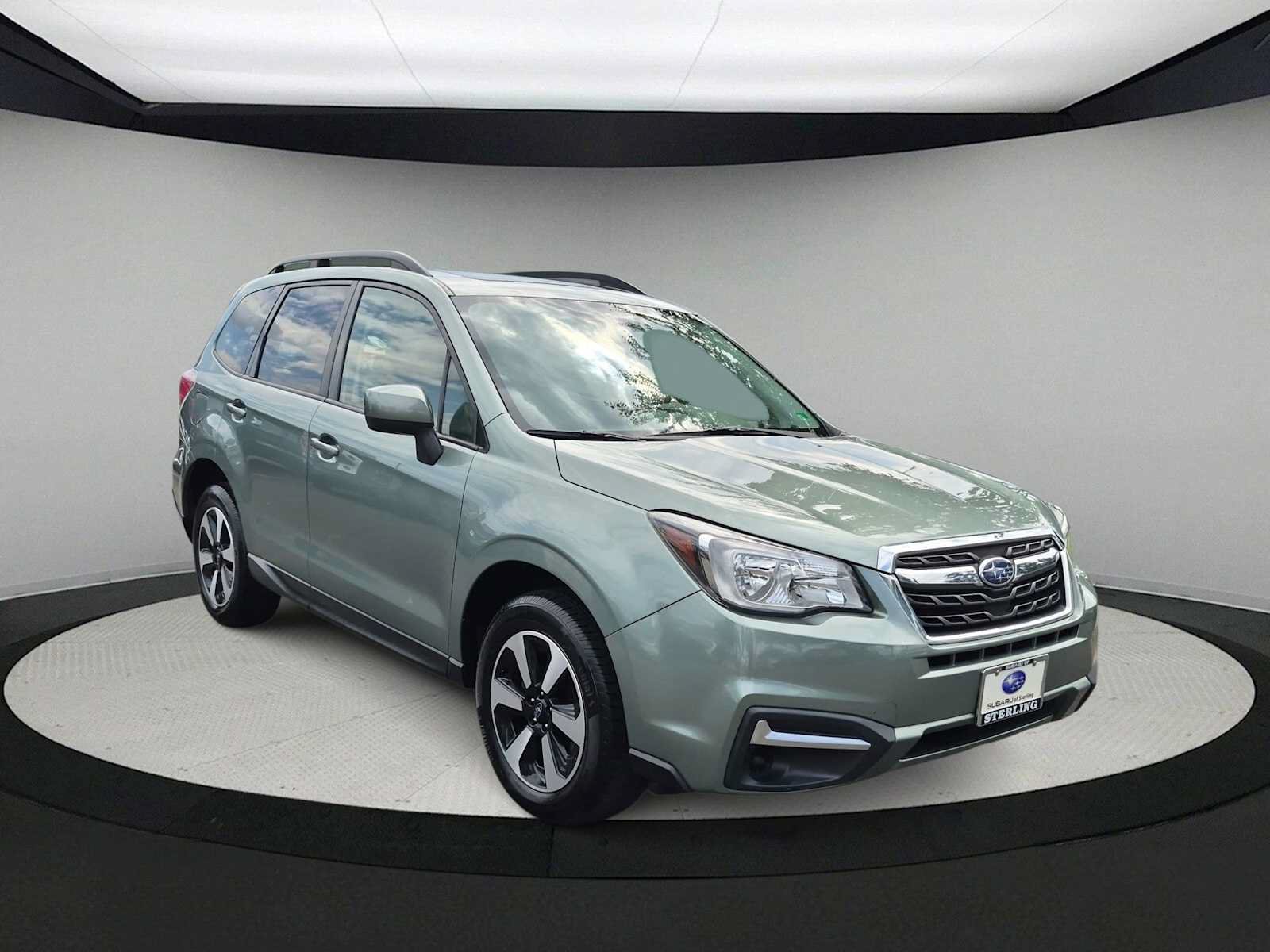 Used 2018 Subaru Forester 2.5i Premium w/ All-Weather Package AWD/4WD image 2