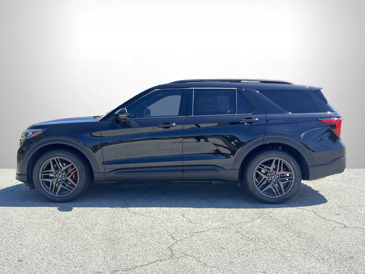 New 2026 Ford Explorer ST w/ Sun And Sound Package AWD/4WD image 21