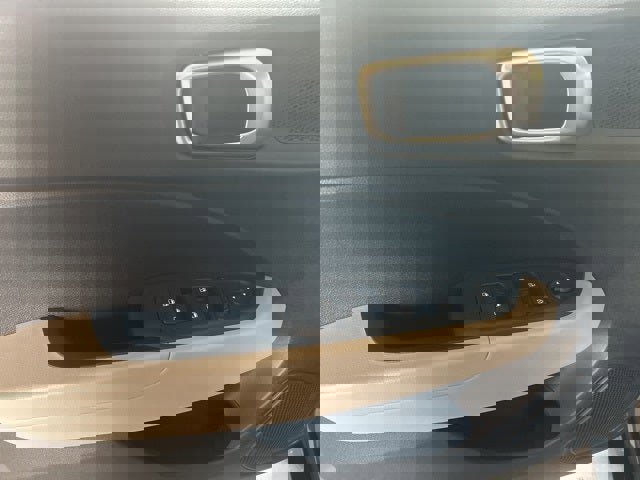 New 2026 Hyundai Venue SEL image 14