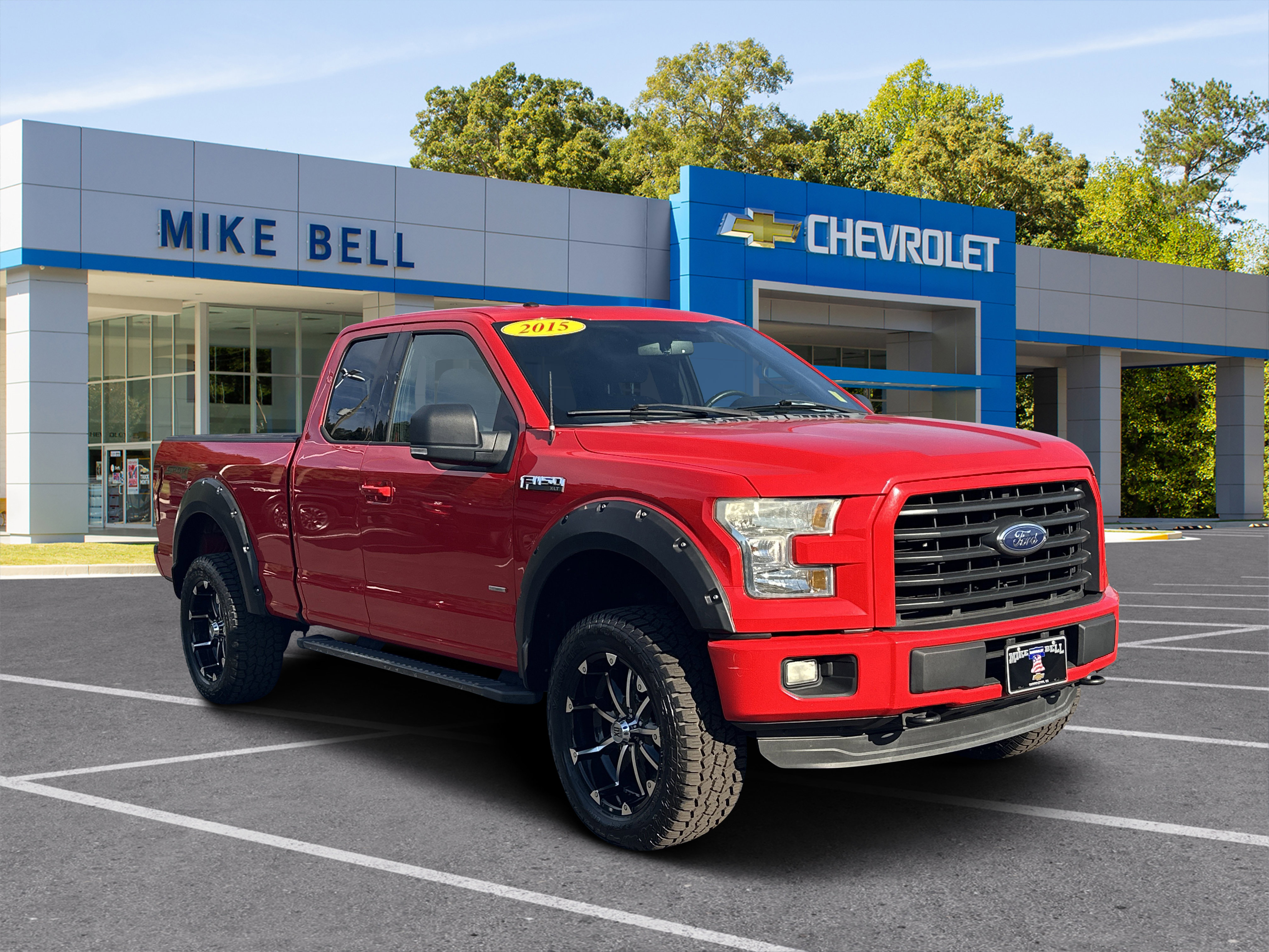 Used 2015 Ford F150 XLT w/ Equipment Group 302A Luxury AWD/4WD image 1