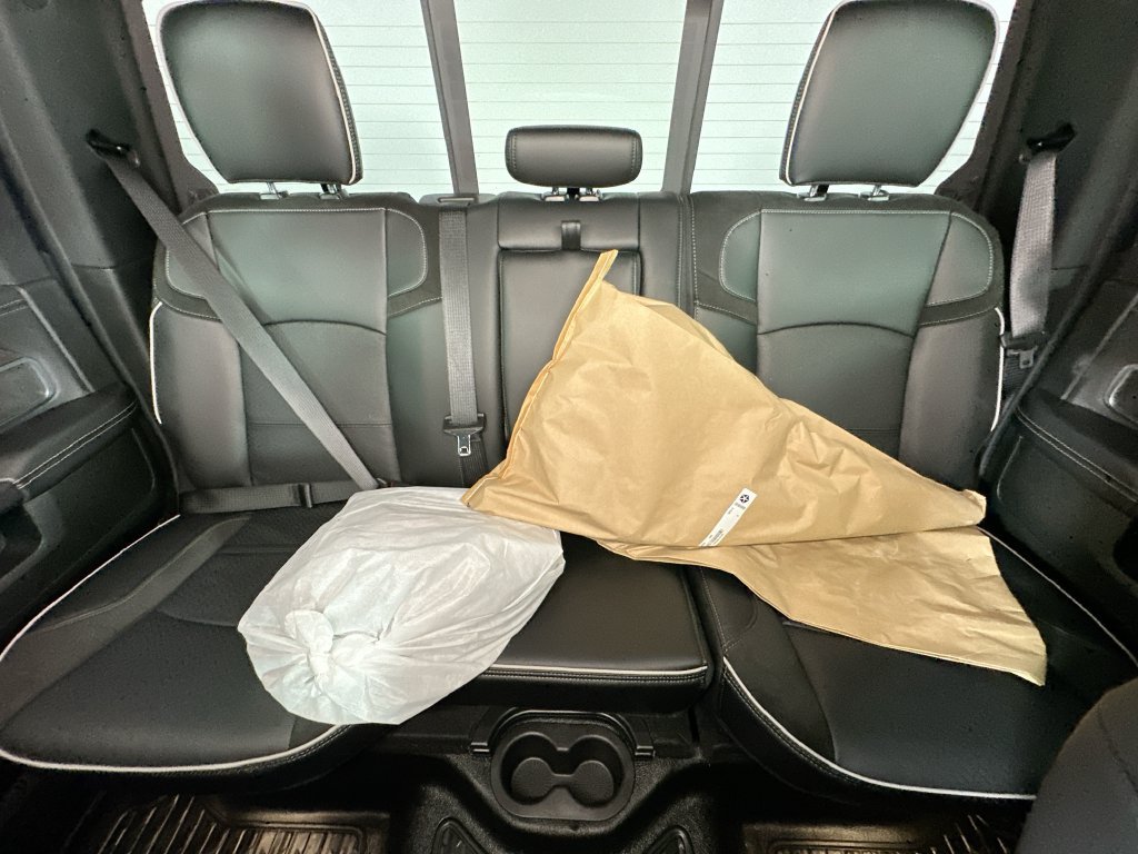 New 2026 RAM 4500 4x4 Crew Cab DRW w/ Laramie Trim Package image 10