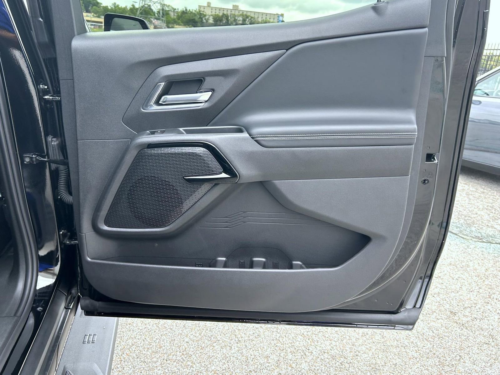 New 2026 Chevrolet Silverado EV LT AWD/4WD image 17