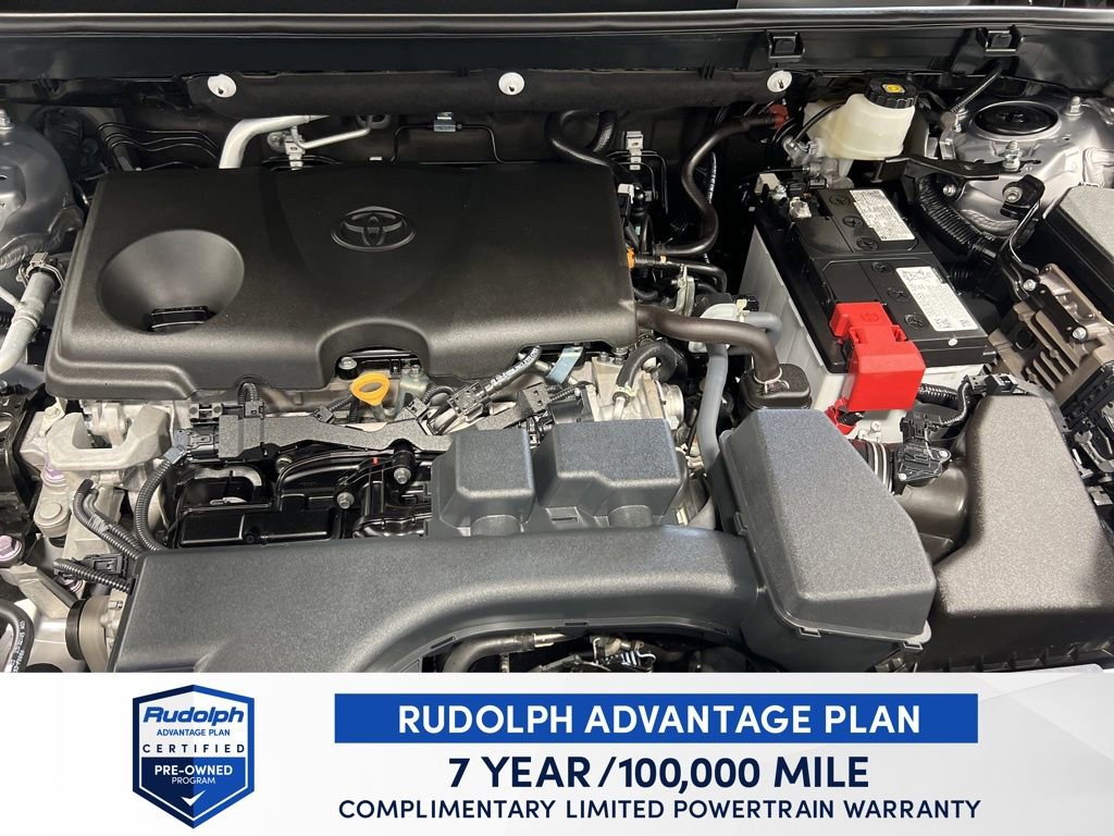 Used 2024 Toyota RAV4 LE image 29