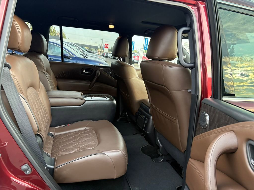 Used 2024 Nissan Armada Platinum w/ Captain's Chairs Package image 31