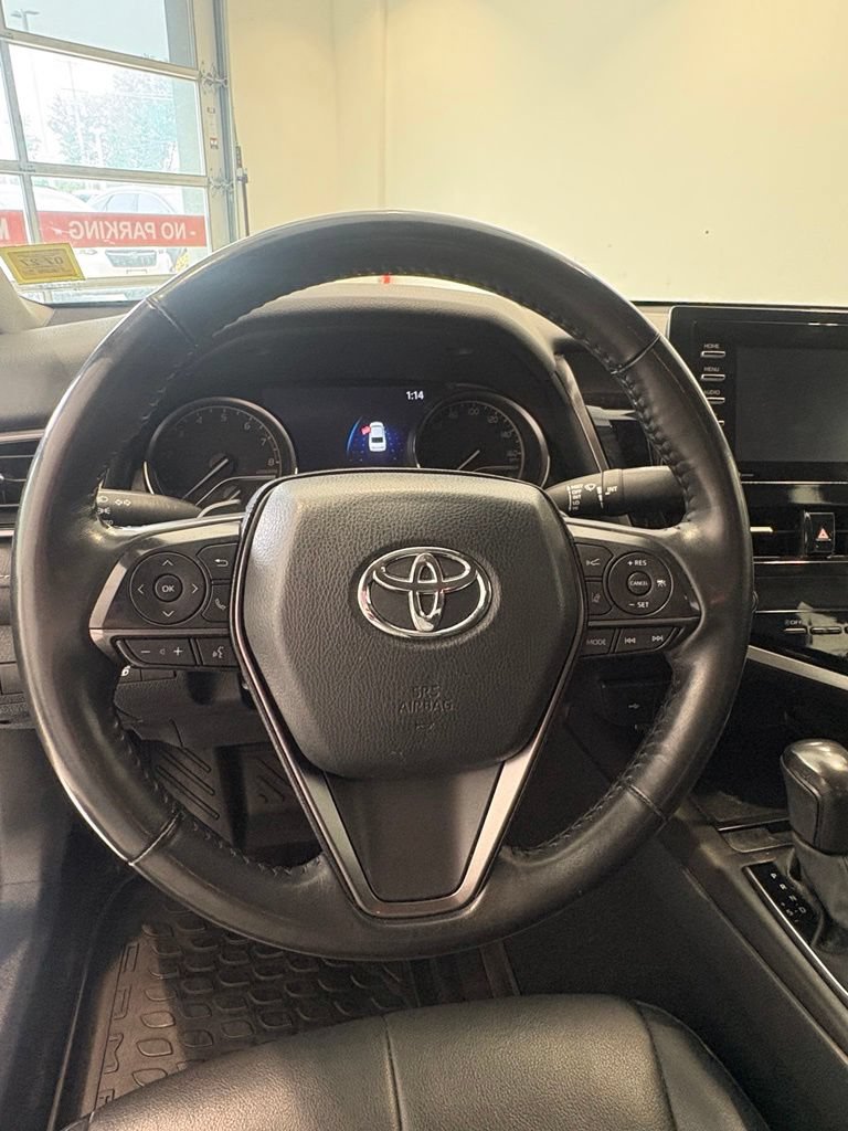 Used 2024 Toyota Camry SE w/ Cold Weather Package AWD/4WD image 16