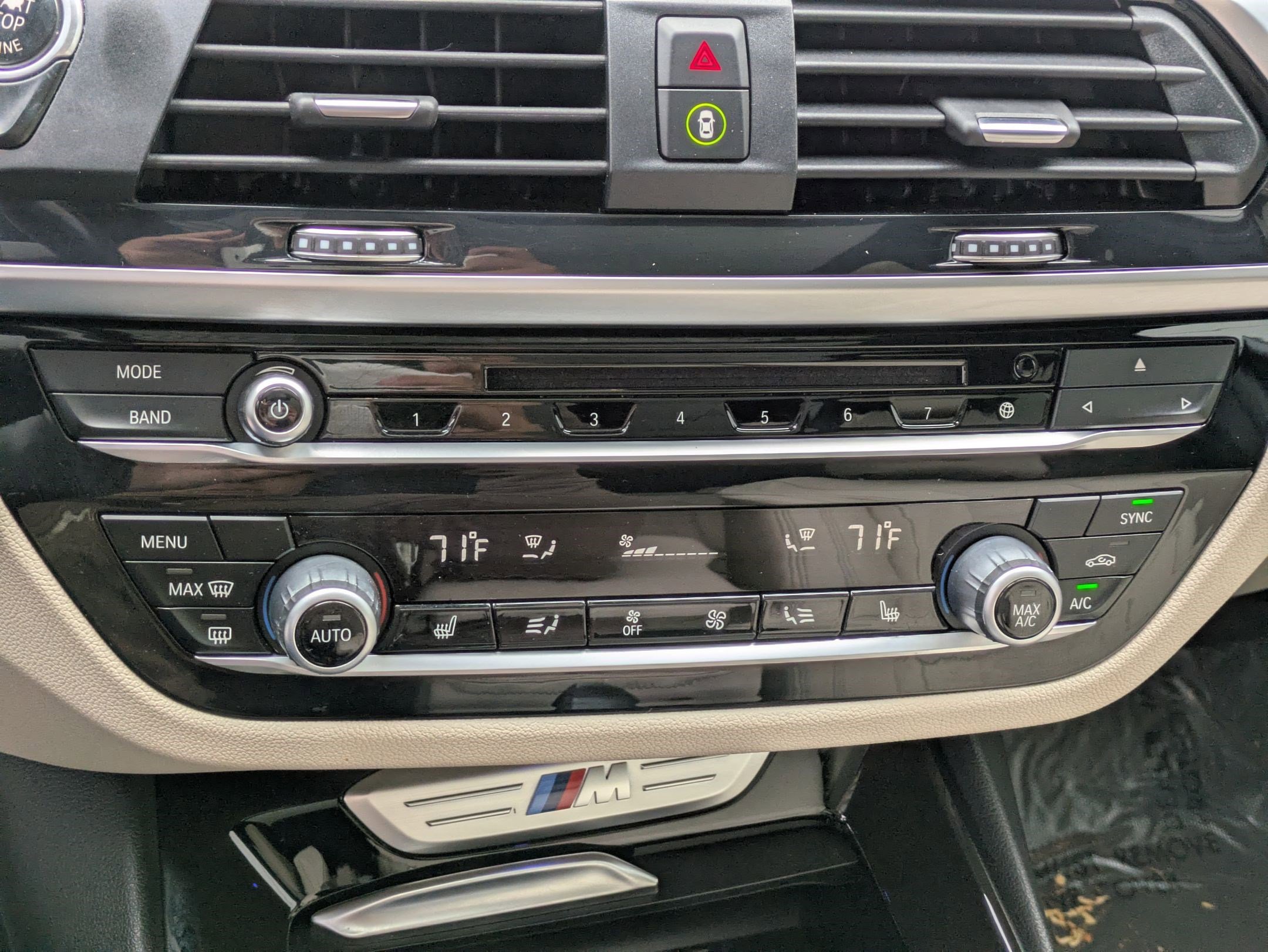 Used 2018 BMW X3 M40i image 24