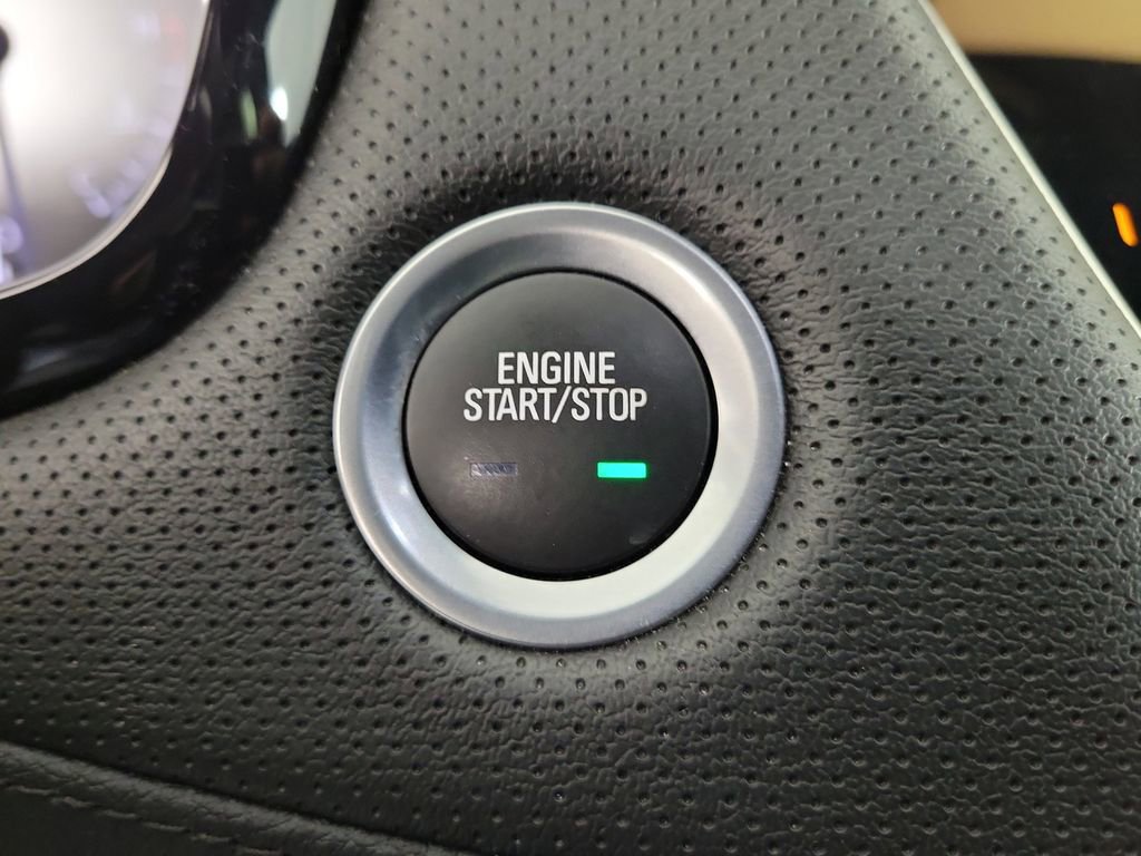 Used 2023 Cadillac XT5 Luxury image 29