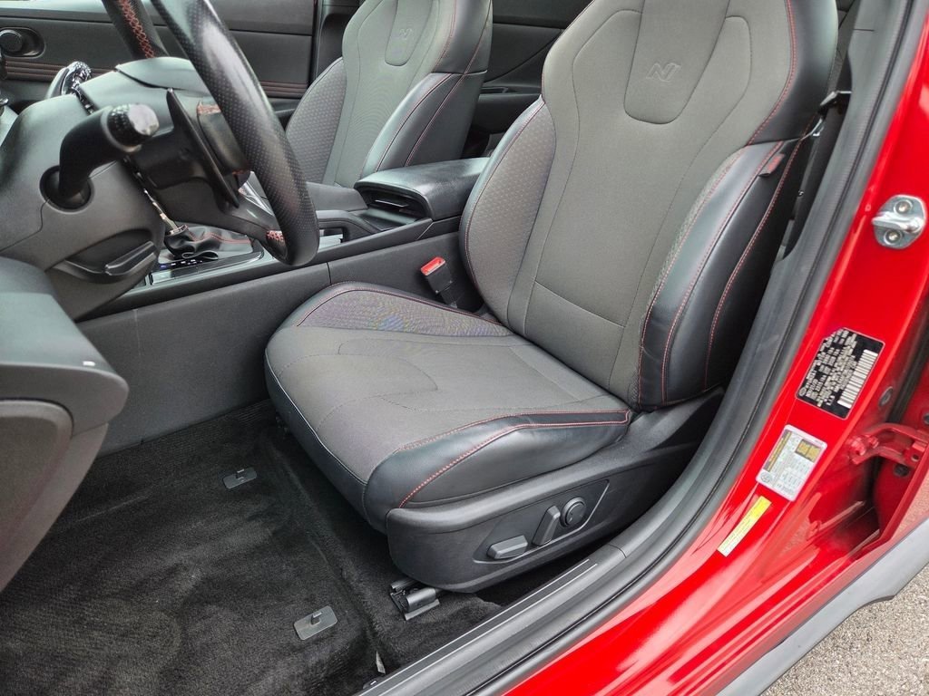 Used 2021 Hyundai Elantra N Line FWD image 6