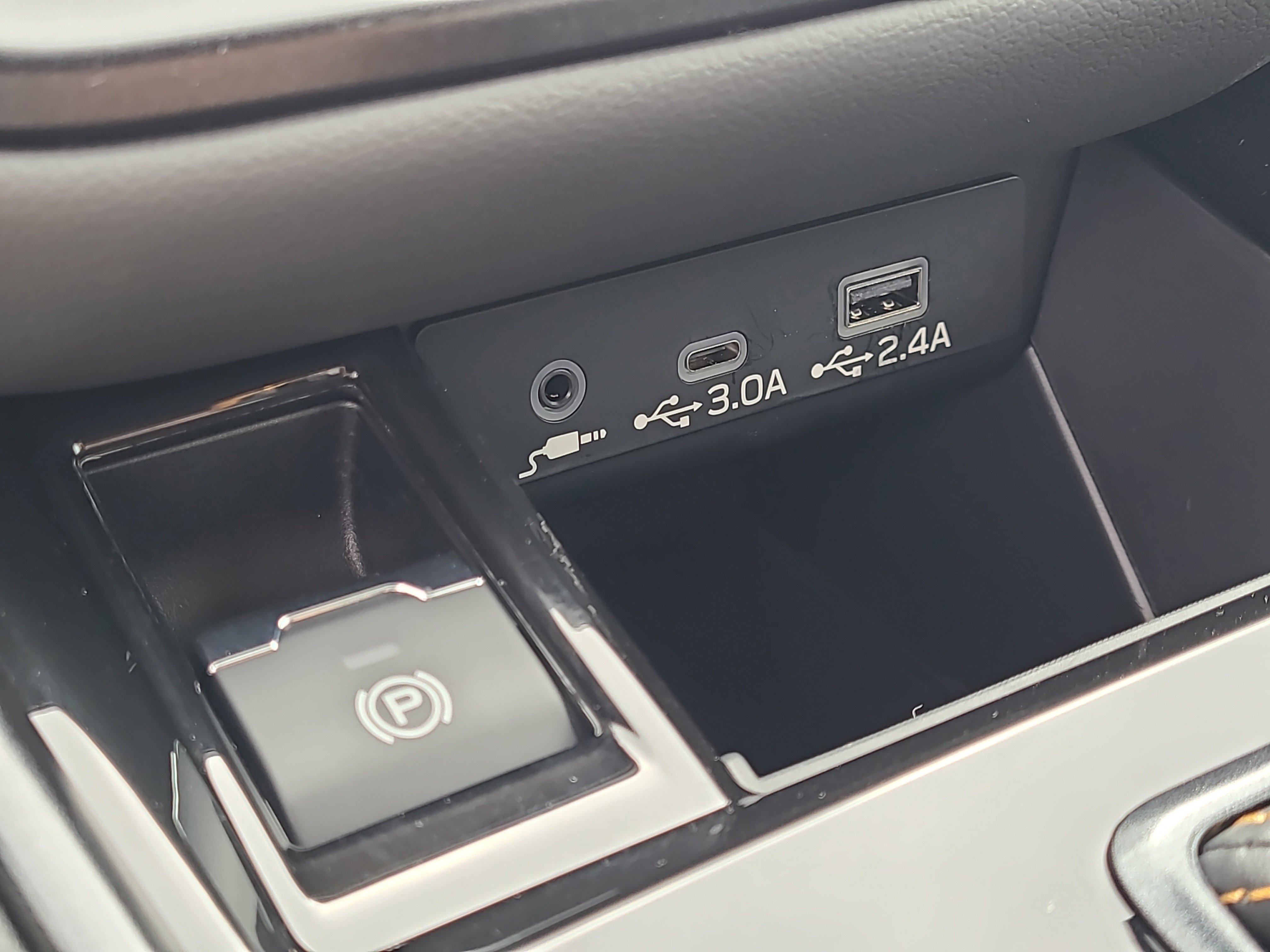 Certified 2025 Subaru Outback Wilderness image 28