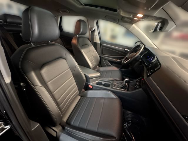 Certified 2023 Volkswagen Jetta SE FWD image 26
